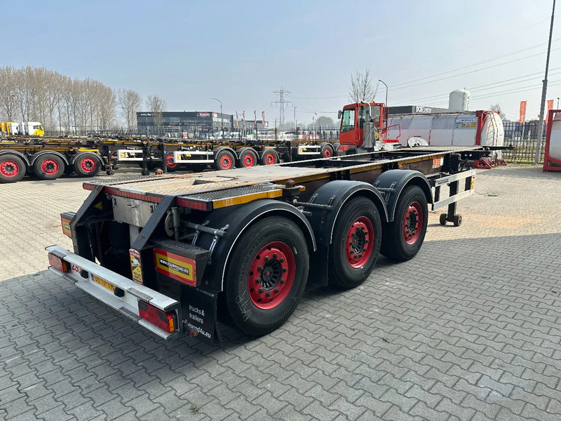 Burg 20FT ADR (EX/II, EX/III, FL, AT) Chassis, Leergewicht : 3.690kg, SAF INTRADISC, 2x Liftachse, NL-Chassis, APK/ADR: 07-2025 - Container transporter/ Swap body semi-trailer: picture 3 Burg 20FT ADR (EX/II, EX/III, FL, AT) Chassis, Leergewicht : 3.690kg, SAF INTRADISC, 2x Liftachse, NL-Chassis, APK/ADR: 07-2025 - Container transporter/ Swap body semi-trailer: picture 3
