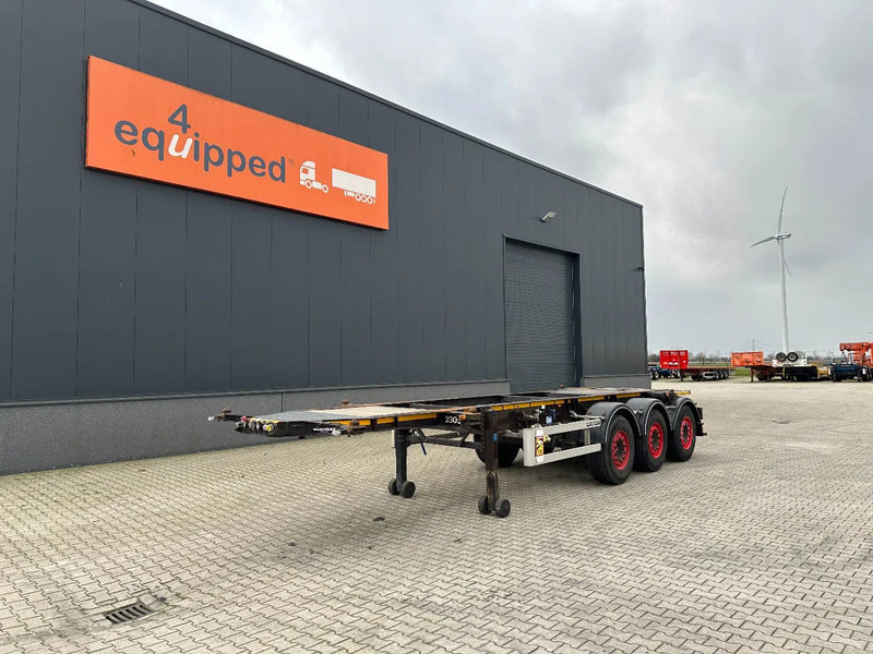 Burg 20FT ADR (EX/II, EX/III, FL, AT) Chassis, Leergewicht : 3.690kg, SAF INTRADISC, 2x Liftachse, NL-Chassis - Container transporter/ Swap body semi-trailer: picture 2 Burg 20FT ADR (EX/II, EX/III, FL, AT) Chassis, Leergewicht : 3.690kg, SAF INTRADISC, 2x Liftachse, NL-Chassis - Container transporter/ Swap body semi-trailer: picture 2