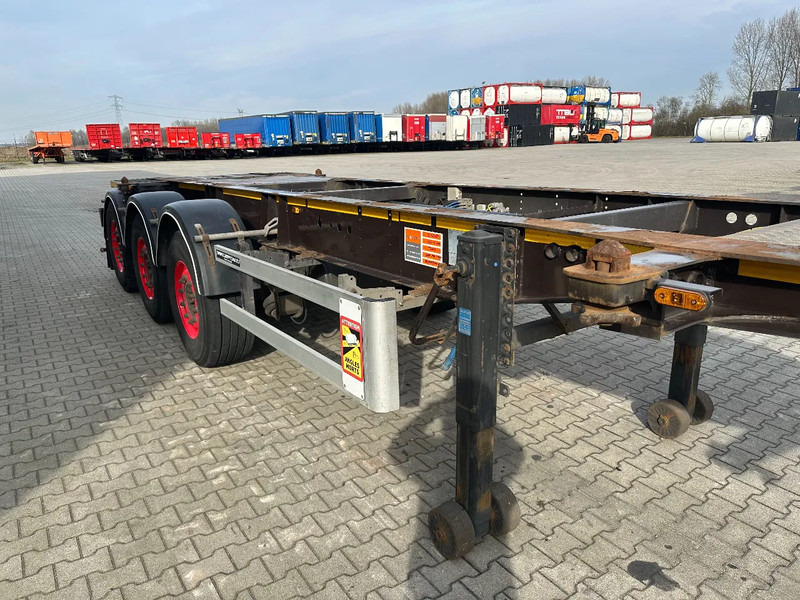 Container transporter/ Swap body semi-trailer Burg 20FT ADR (EX/II, EX/III, FL, AT), Leergewicht : 3.690kg, SAF INTRADISC, 2x Liftachse, NL-Chassis, 75% Reifen, APK/ADR: 07-2025: picture 16