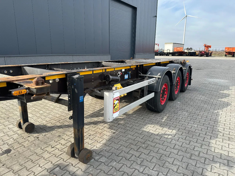 Container transporter/ Swap body semi-trailer Burg 20FT ADR (EX/II, EX/III, FL, AT), Leergewicht : 3.690kg, SAF INTRADISC, 2x Liftachse, NL-Chassis, 75% Reifen, APK/ADR: 07-2025: picture 20
