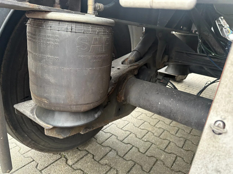 Container transporter/ Swap body semi-trailer Burg 20FT ADR (EX/II, EX/III, FL, AT), empty weight: 3.690kg, SAF INTRADISC, 2x liftaxle, ALCOA, NL-Chassis: picture 18