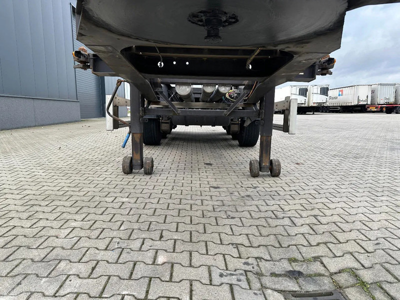 Container transporter/ Swap body semi-trailer Burg 25X 20FT ADR (EX/II, EX/III, FL, AT) Chassis, Empty weight : 3.690kg, SAF INTRADISC, 2x Liftaxle, NL-chassis: picture 6 Container transporter/ Swap body semi-trailer Burg 25X 20FT ADR (EX/II, EX/III, FL, AT) Chassis, Empty weight : 3.690kg, SAF INTRADISC, 2x Liftaxle, NL-chassis: picture 6