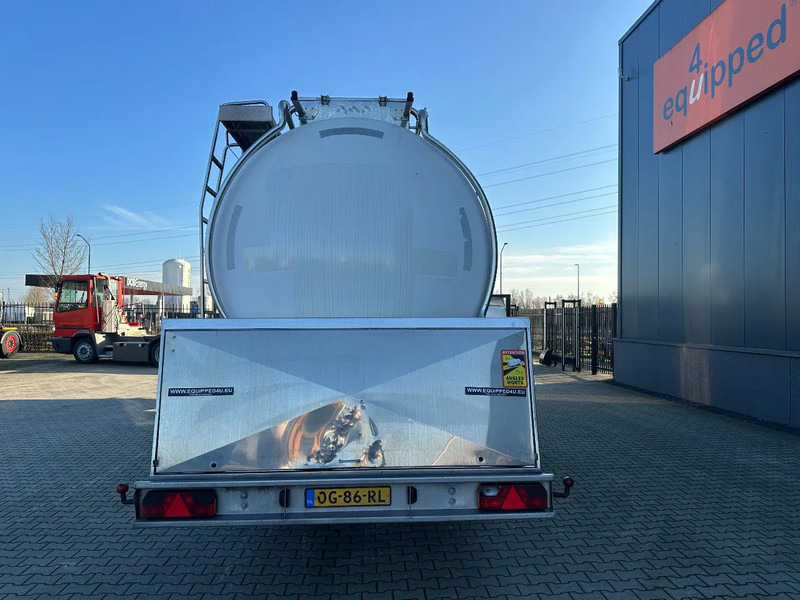 Feldbinder FOOD / LEVENSMIDDELEN/ LEBENSMITTEL / 33.500L / 3-COMP / PUMP / NL-trailer / APK: 05-2026 - Tank semi-trailer: picture 4 Feldbinder FOOD / LEVENSMIDDELEN/ LEBENSMITTEL / 33.500L / 3-COMP / PUMP / NL-trailer / APK: 05-2026 - Tank semi-trailer: picture 4