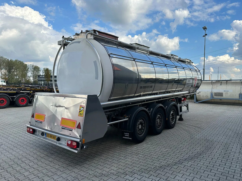 Feldbinder LEVENSMIDDELEN / FOOD / LEBENSMITTEL / 33.500L / 3-COMP / POMP / NL-trailer / APK: 03-2026 - Tank semi-trailer: picture 3 Feldbinder LEVENSMIDDELEN / FOOD / LEBENSMITTEL / 33.500L / 3-COMP / POMP / NL-trailer / APK: 03-2026 - Tank semi-trailer: picture 3