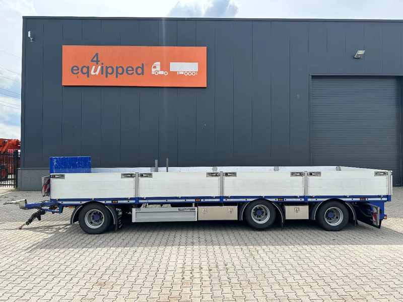 Floor zeer mooie AXD.330 3-assige aanhanger met alu zijborden, rongpotten, liftas, geschoopeerd, NL-aanhanger - Dropside/ Flatbed trailer: picture 3 Floor zeer mooie AXD.330 3-assige aanhanger met alu zijborden, rongpotten, liftas, geschoopeerd, NL-aanhanger - Dropside/ Flatbed trailer: picture 3