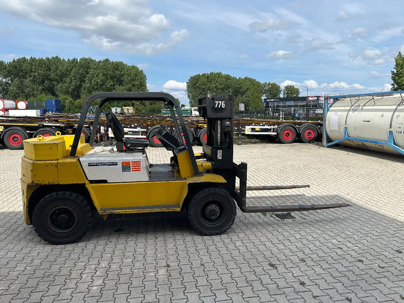 Jungheinrich YALE DFG 75 FORKLIFT, 8000KG, height: 225cm, triplex, 6 cil. diesel, 8.262hrs - Diesel forklift: picture 5 Jungheinrich YALE DFG 75 FORKLIFT, 8000KG, height: 225cm, triplex, 6 cil. diesel, 8.262hrs - Diesel forklift: picture 5