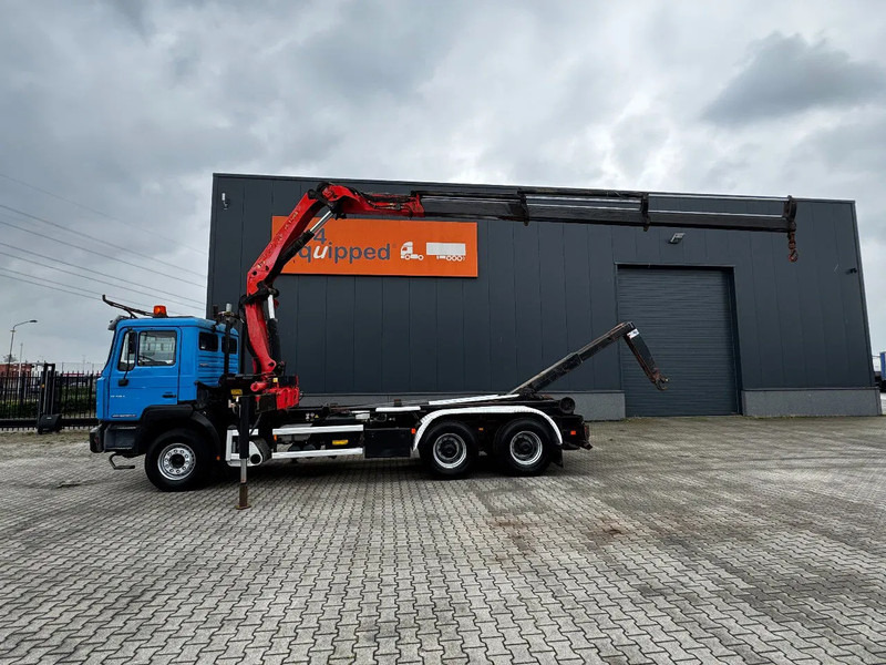 MAN FE 410A, 6x4, EURO-2, Palfinger 17000 Crane + VDL HOOK, full spring, manual gearbox, MOT 9/2025 - Hook lift truck, Crane truck: picture 2 MAN FE 410A, 6x4, EURO-2, Palfinger 17000 Crane + VDL HOOK, full spring, manual gearbox, MOT 9/2025 - Hook lift truck, Crane truck: picture 2