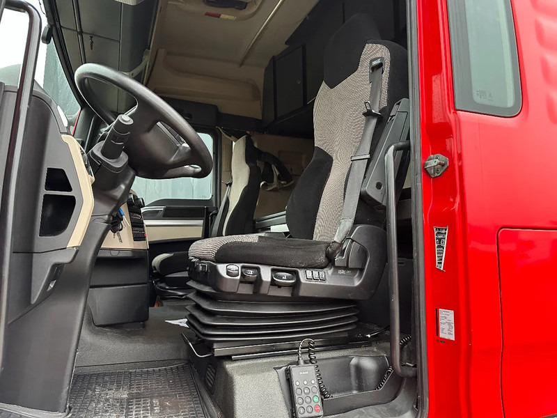 Tractor unit for transportation of bulk materials MAN TGX 18.420 ADR (FL, AT), PTO, 10x vorhanden: picture 13 Tractor unit for transportation of bulk materials MAN TGX 18.420 ADR (FL, AT), PTO, 10x vorhanden: picture 13