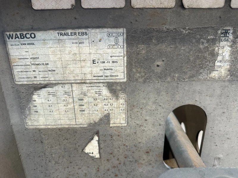 Container transporter/ Swap body semi-trailer Van Hool 20FT ADR (EX/II, EX/III, FL, AT), SAF + DISC, empty weight: 2.990kg, galvanized, SAF Intradisc, NL-Chassis, ALCOA: picture 19