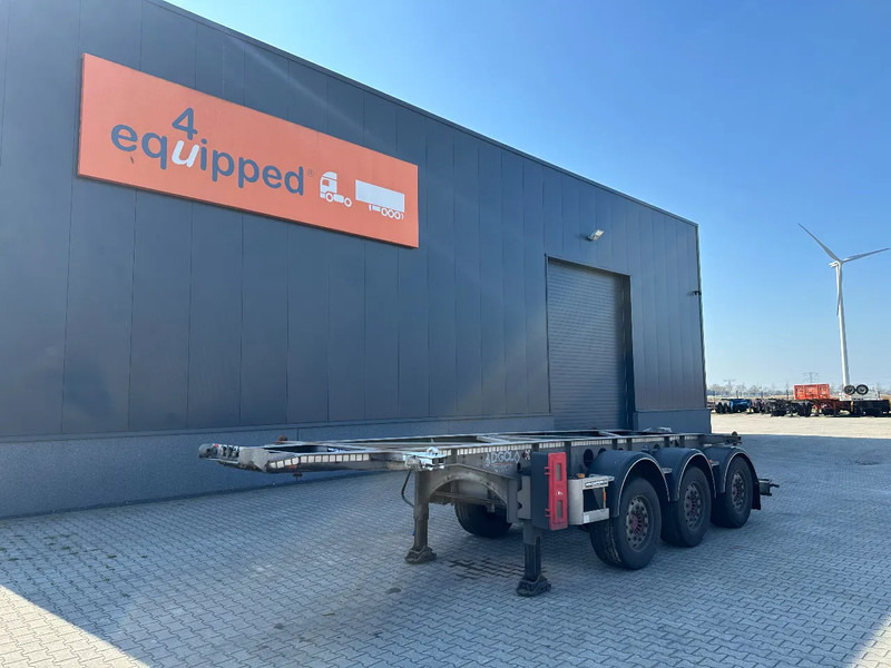 Van Hool 20FT ADR (EX/II, EX/III, FL, AT), SAF + DISC, empty weight: 2.990kg, galvanized, SAF Intradisc, NL-Chassis, ALCOA - Container transporter/ Swap body semi-trailer: picture 1 Van Hool 20FT ADR (EX/II, EX/III, FL, AT), SAF + DISC, empty weight: 2.990kg, galvanized, SAF Intradisc, NL-Chassis, ALCOA - Container transporter/ Swap body semi-trailer: picture 1