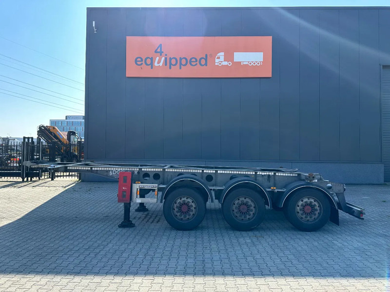 Van Hool 20FT ADR (EX/II, EX/III, FL, AT), SAF + DISC, empty weight: 2.990kg, galvanized, SAF Intradisc, NL-Chassis, ALCOA - Container transporter/ Swap body semi-trailer: picture 2 Van Hool 20FT ADR (EX/II, EX/III, FL, AT), SAF + DISC, empty weight: 2.990kg, galvanized, SAF Intradisc, NL-Chassis, ALCOA - Container transporter/ Swap body semi-trailer: picture 2