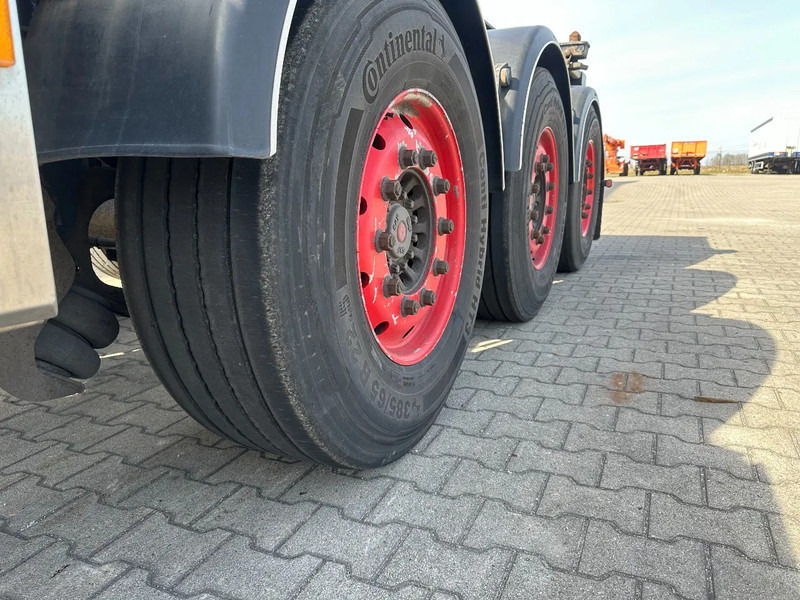 Container transporter/ Swap body semi-trailer Van Hool 20FT Tipping-chassis, ADR (EX/II, EX/III, FL, AT), SAF, 2 liftaxles, APK/ADR: 10-2025: picture 20