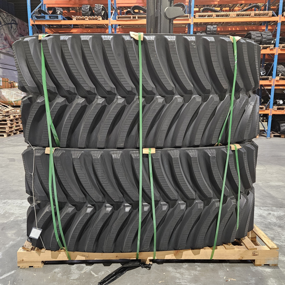 John Deere S600/S700 25"x6"x39 - Track for Combine harvester: picture 3 John Deere S600/S700 25"x6"x39 - Track for Combine harvester: picture 3