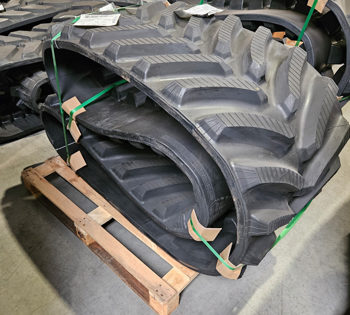 John Deere S600/S700 25"x6"x39 - Track for Combine harvester: picture 2 John Deere S600/S700 25"x6"x39 - Track for Combine harvester: picture 2