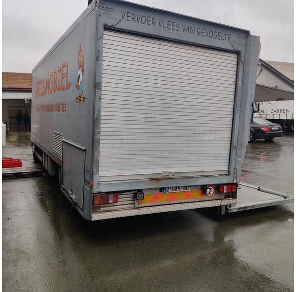 MAN 26.372 - Box truck: picture 2 MAN 26.372 - Box truck: picture 2