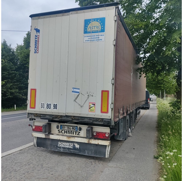 Schmitz Cargobull Huif - Closed box semi-trailer: picture 4 Schmitz Cargobull Huif - Closed box semi-trailer: picture 4
