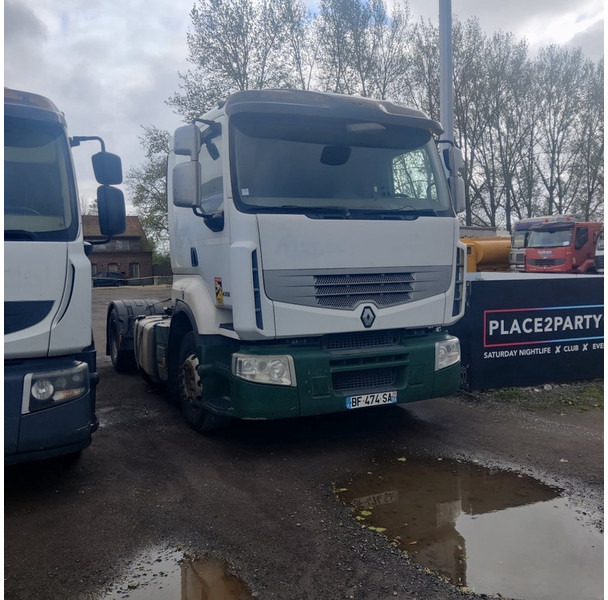 Renault premium - Tractor unit: picture 2 Renault premium - Tractor unit: picture 2