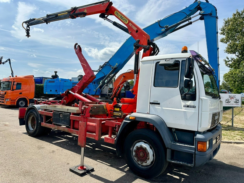 MAN 18.284 HOOKLIFT + CRANE PALFINGER PK 11001 A - TÜV 05/2026 - STEEL SPRING / BLATT / LAMES - BE TRUCK - Hook lift truck, Crane truck: picture 1 MAN 18.284 HOOKLIFT + CRANE PALFINGER PK 11001 A - TÜV 05/2026 - STEEL SPRING / BLATT / LAMES - BE TRUCK - Hook lift truck, Crane truck: picture 1