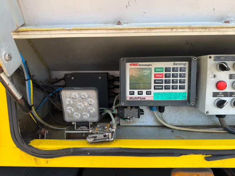 Tank truck Mercedes-Benz ANTOS 2632 6x2 FUEL TANKER 16.000L - 4 COMP - DIESEL / PETROL - RETARDER - EURO 6 - LIFT / STEERING AXLE - *FULL AIR* - BE TRUCK: picture 10