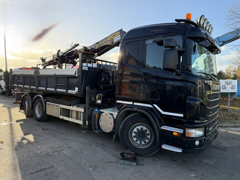 Scania G420 6x2 TIPPER + CRANE PALFINGER PK22002 C (4x) + GRABBER - LIFT + STEERING AXLE - DAMAGED CRANE - Tipper, Crane truck: picture 1 Scania G420 6x2 TIPPER + CRANE PALFINGER PK22002 C (4x) + GRABBER - LIFT + STEERING AXLE - DAMAGED CRANE - Tipper, Crane truck: picture 1