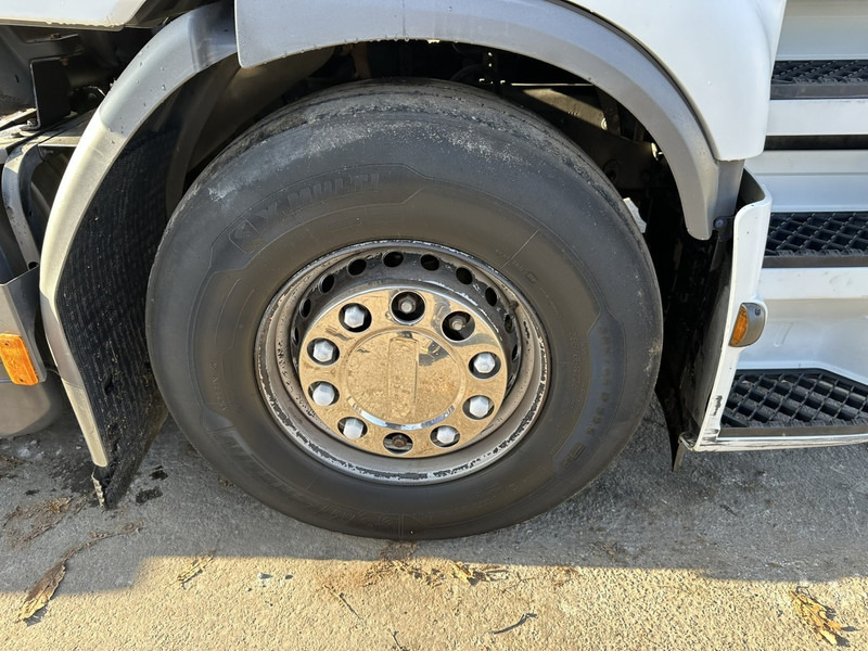 Tractor unit Renault PREMIUM 460 DXI + RETARDER - 642.000km - SPOILERS - 2 DIESELTANKS - A/C - GOOD CONDITION: picture 17