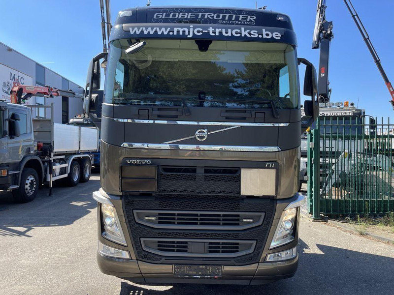 Volvo FH 460 ADR ACC + Dynamic Steering - I-park Cool - Lane Keeping Support - collision warning - leather - ... BE Truck - Tractor unit: picture 2 Volvo FH 460 ADR ACC + Dynamic Steering - I-park Cool - Lane Keeping Support - collision warning - leather - ... BE Truck - Tractor unit: picture 2
