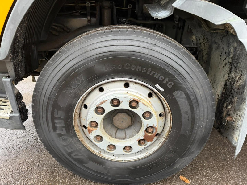 Tipper Volvo FH 400 8X4 TIPPER (insulated/isolé) - MANUAL 3+3 - STEEL SPRING / BLATT - EURO 5 - TUV 01/2026 - AXLES HUB REDUCTION - BE TRUCK: picture 20