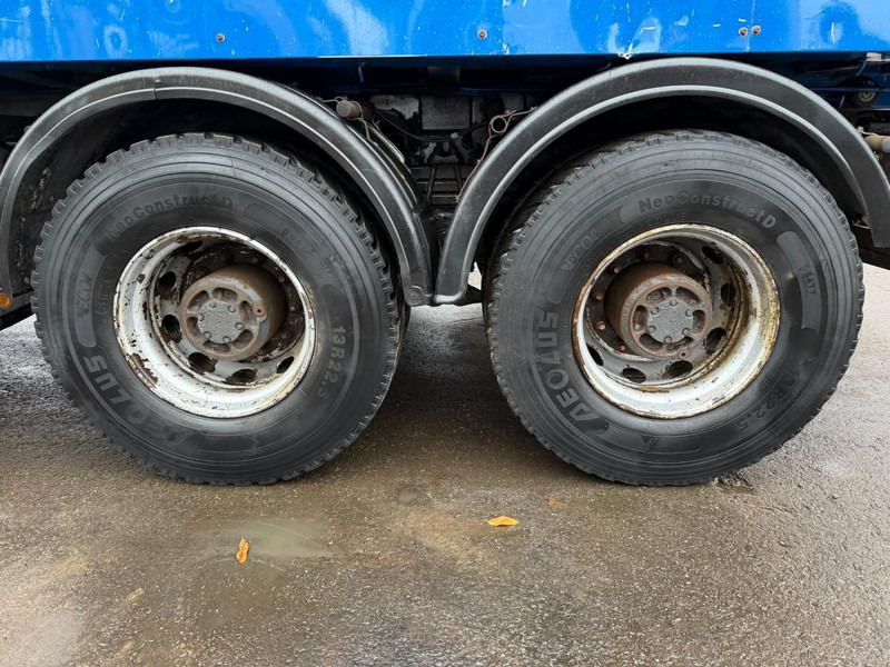 Tipper Volvo FH 400 8X4 TIPPER (insulated/isolé) - MANUAL 3+3 - STEEL SPRING / BLATT - EURO 5 - TUV 01/2026 - AXLES HUB REDUCTION - BE TRUCK: picture 16