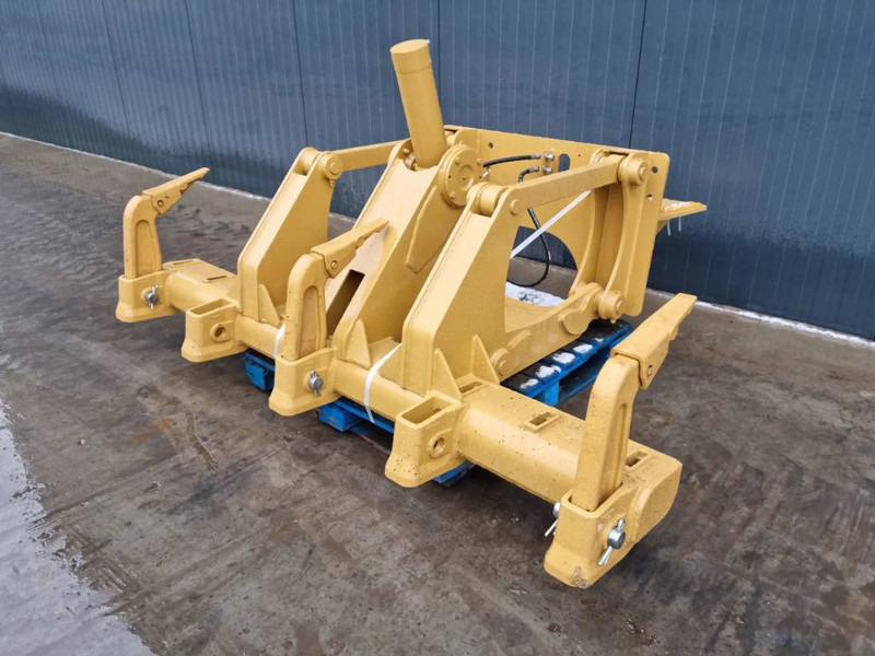 Cat 140GC - Attachment for Construction machinery: picture 2 Cat 140GC - Attachment for Construction machinery: picture 2