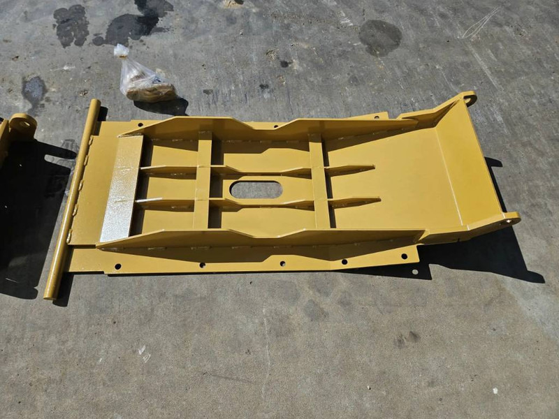 Cat 140M3 - Attachment for Construction machinery: picture 2 Cat 140M3 - Attachment for Construction machinery: picture 2