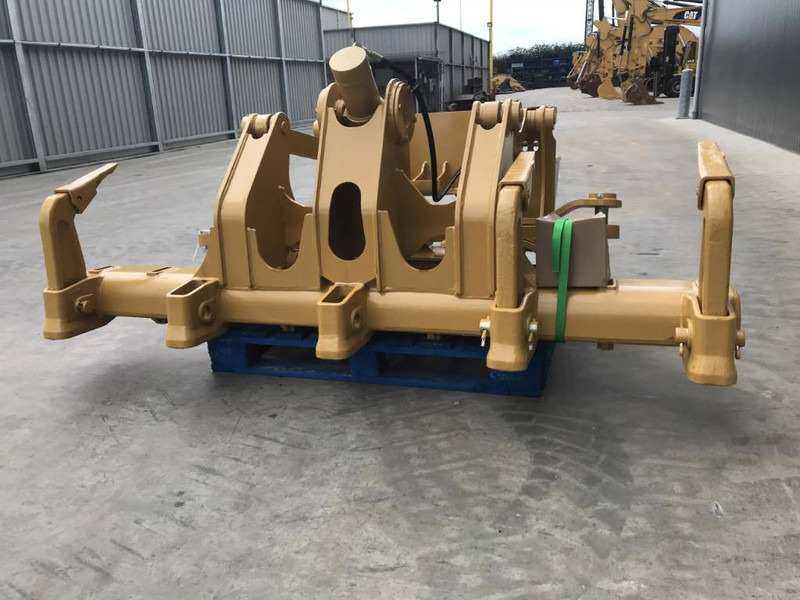 Cat 140M3 - Attachment for Construction machinery: picture 4 Cat 140M3 - Attachment for Construction machinery: picture 4