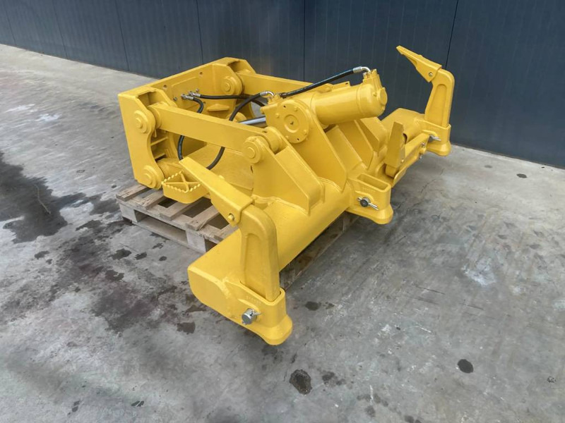 Komatsu D41 - Attachment for Construction machinery: picture 2 Komatsu D41 - Attachment for Construction machinery: picture 2