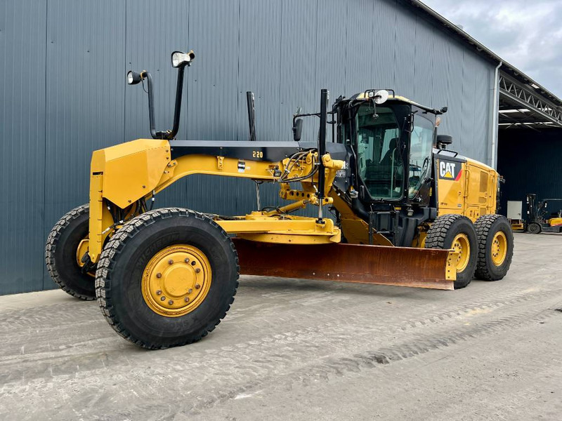 Cat 140M2 AWD - Grader: picture 1 Cat 140M2 AWD - Grader: picture 1