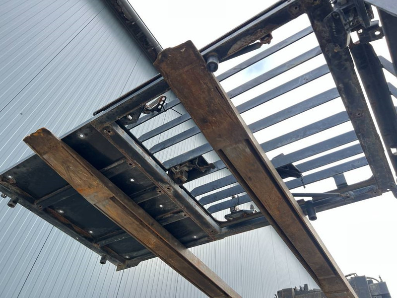 Cat 313E / M315F / 320F / 323E / 325F / 329E / 330F / - Cab and interior for Construction machinery: picture 3 Cat 313E / M315F / 320F / 323E / 325F / 329E / 330F / - Cab and interior for Construction machinery: picture 3