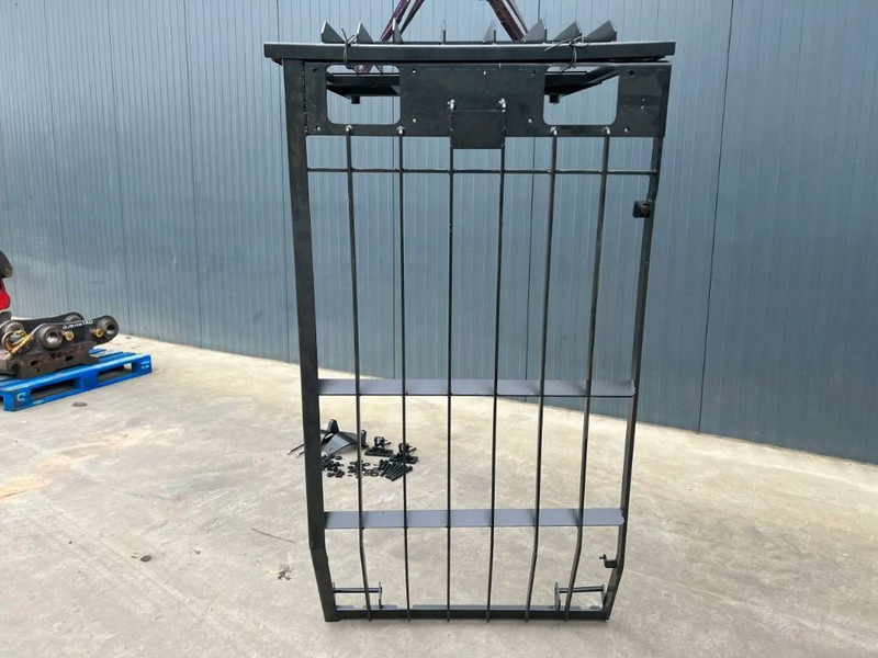 Cat 320D Guard - Cab and interior for Construction machinery: picture 4 Cat 320D Guard - Cab and interior for Construction machinery: picture 4