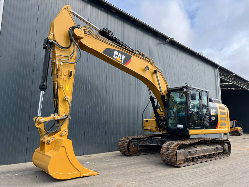 Cat 323F L - Crawler excavator: picture 1 Cat 323F L - Crawler excavator: picture 1