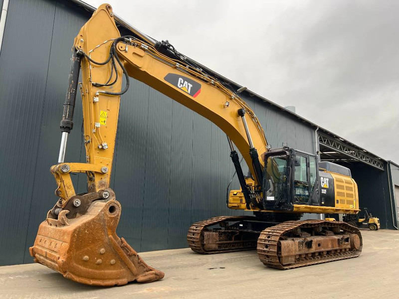 Cat 352F - Crawler excavator: picture 1 Cat 352F - Crawler excavator: picture 1