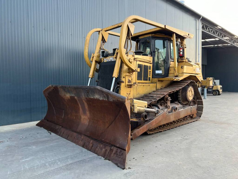 Cat D7H - Bulldozer: picture 1 Cat D7H - Bulldozer: picture 1