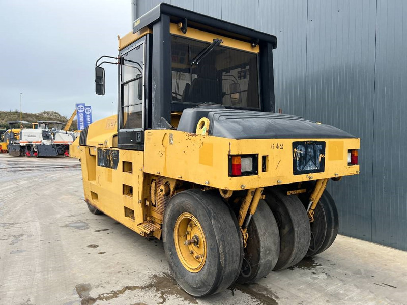 Cat PS300C - Pneumatic roller: picture 3 Cat PS300C - Pneumatic roller: picture 3