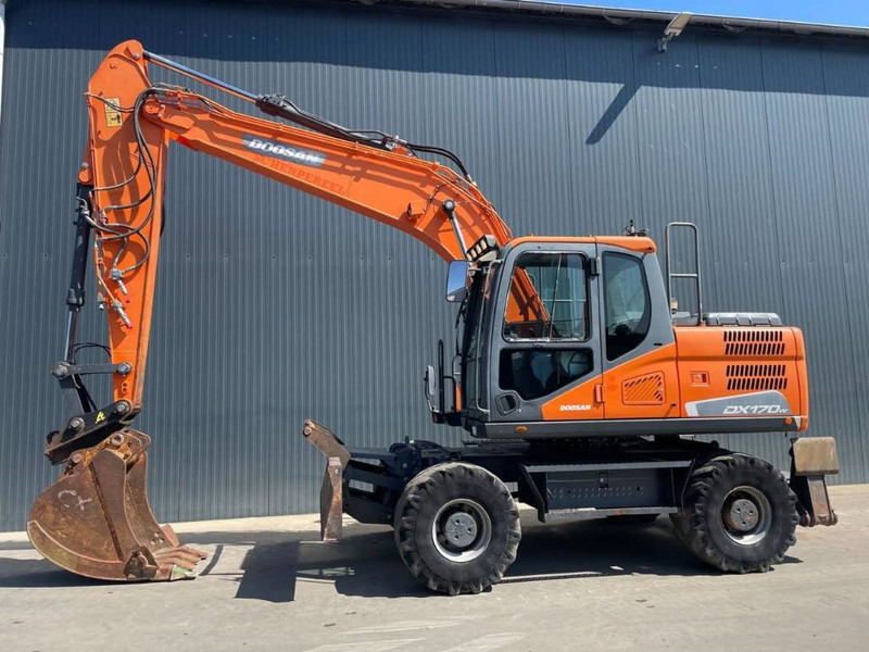 Doosan DX170W-5 - Wheel excavator: picture 5 Doosan DX170W-5 - Wheel excavator: picture 5