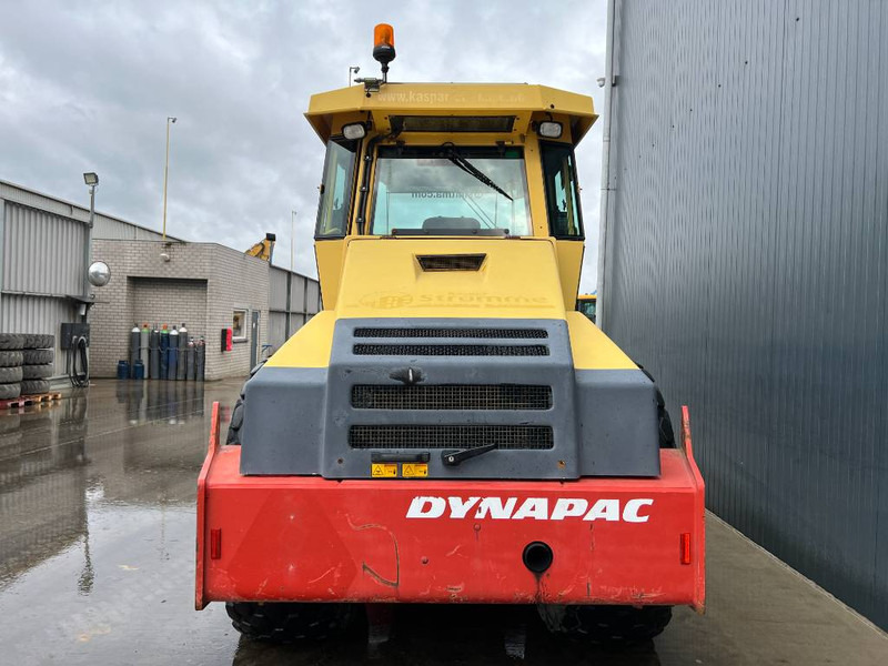 Dynapac CA 302 D - Roller: picture 4 Dynapac CA 302 D - Roller: picture 4