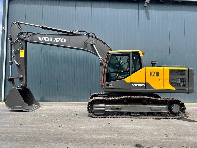 Volvo EC210 - Crawler excavator: picture 2 Volvo EC210 - Crawler excavator: picture 2
