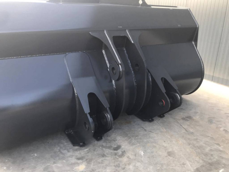 Volvo L180D - Bucket for Construction machinery: picture 3 Volvo L180D - Bucket for Construction machinery: picture 3