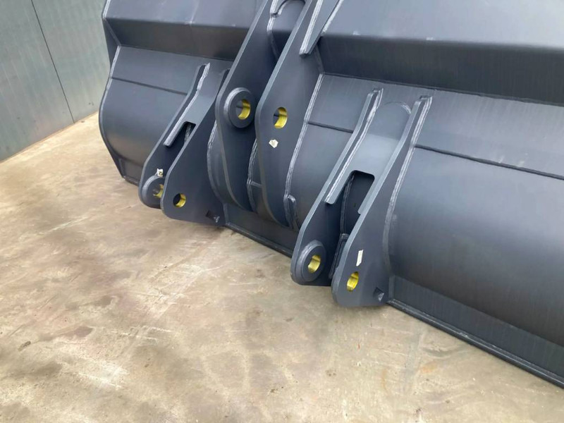 Volvo L90F - Bucket for Construction machinery: picture 4 Volvo L90F - Bucket for Construction machinery: picture 4