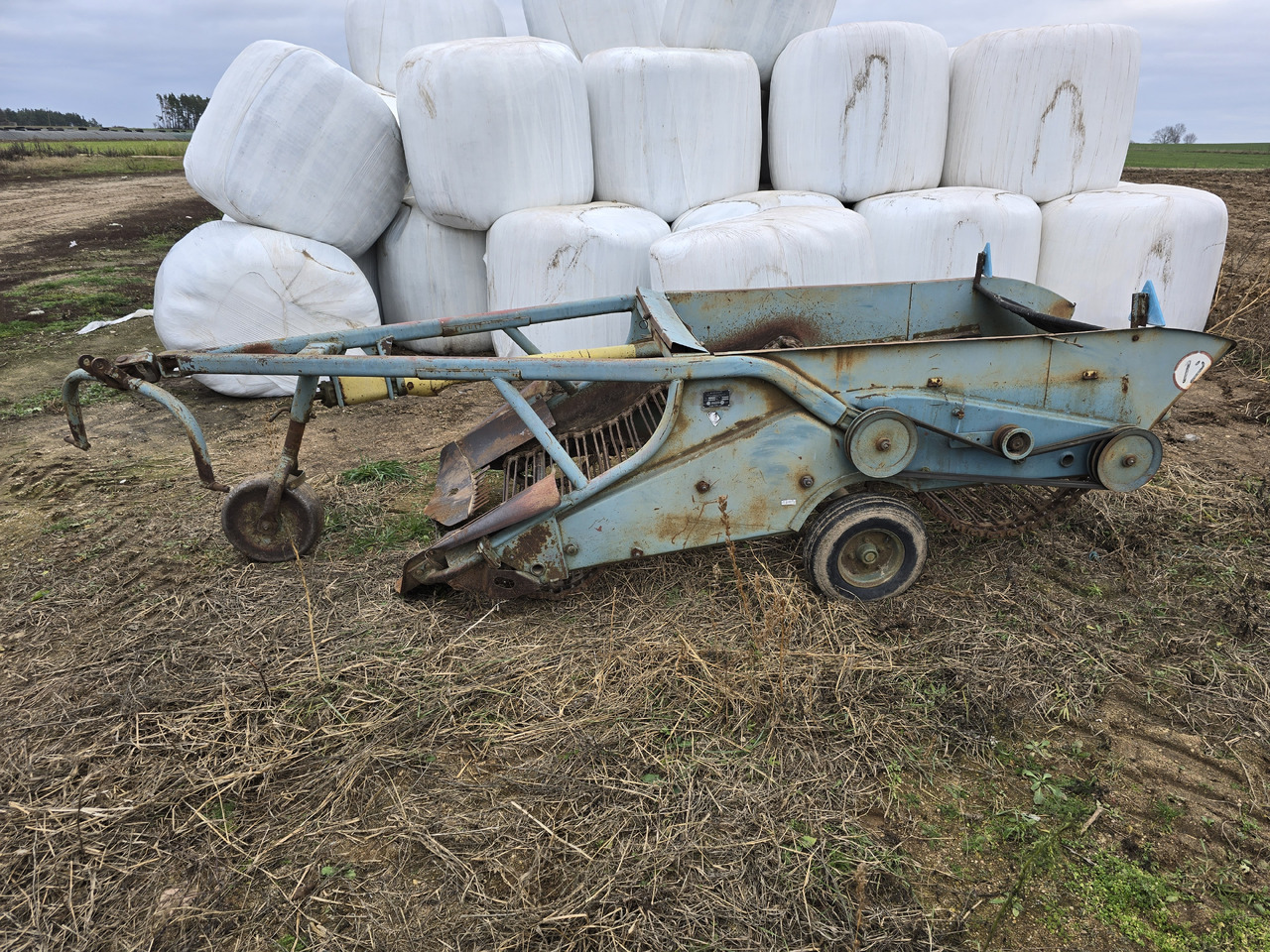 Agromet kopaczka do ziemniaków - Potato harvester: picture 4 Agromet kopaczka do ziemniaków - Potato harvester: picture 4