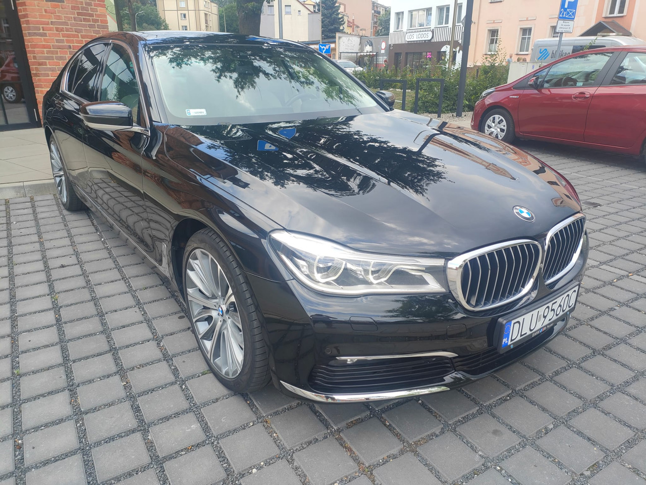 BMW 730D x-drive - Car: picture 2 BMW 730D x-drive - Car: picture 2
