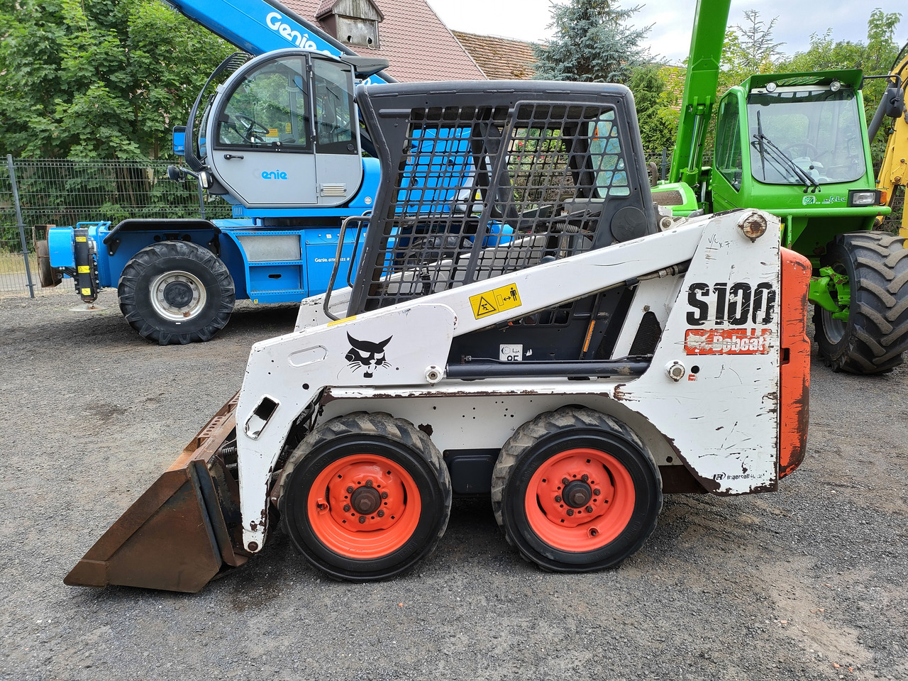BOBCAT S100 - Skid steer loader: picture 4 BOBCAT S100 - Skid steer loader: picture 4