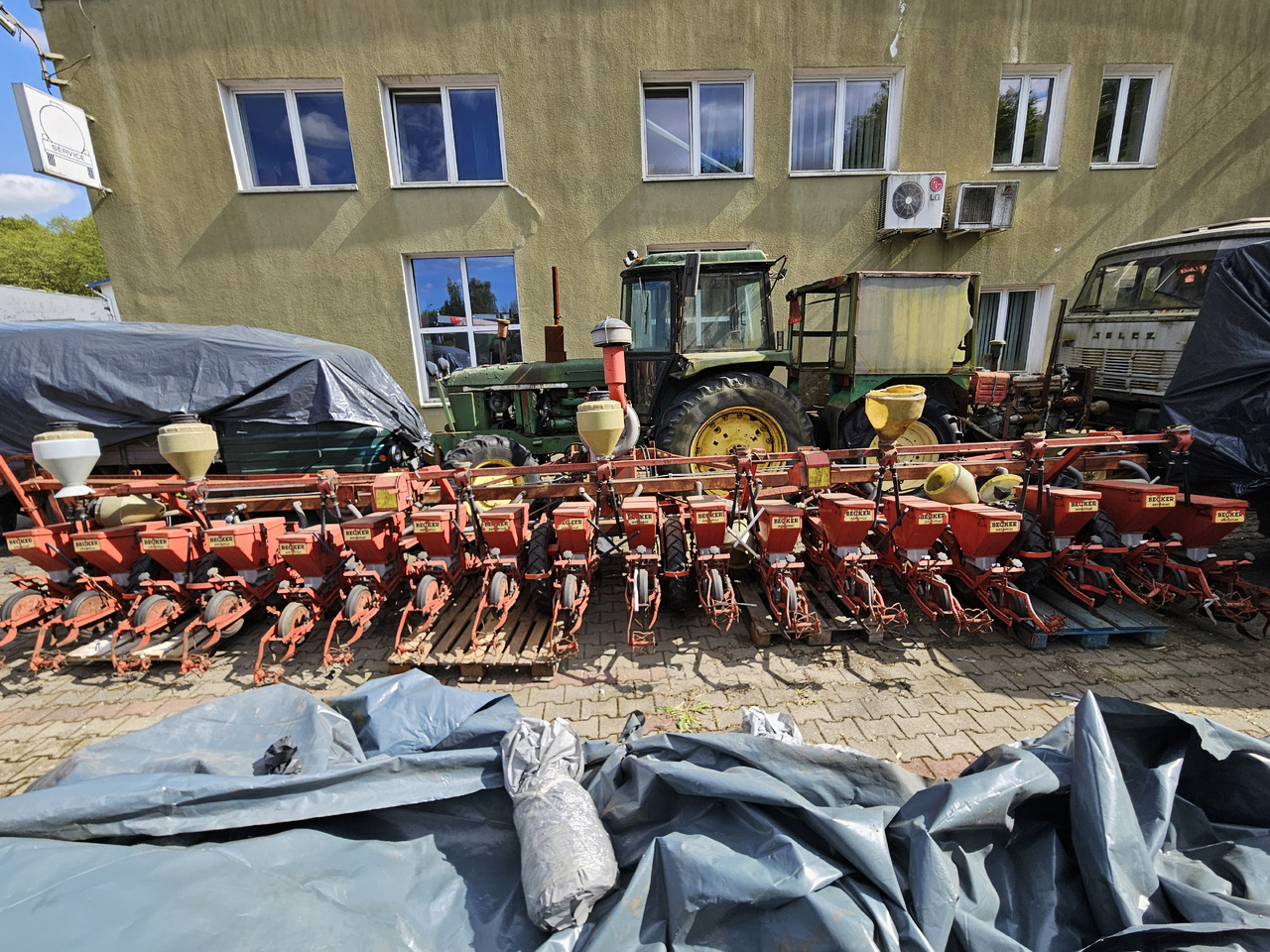 Becker Aeromat - Precision sowing machine: picture 2 Becker Aeromat - Precision sowing machine: picture 2