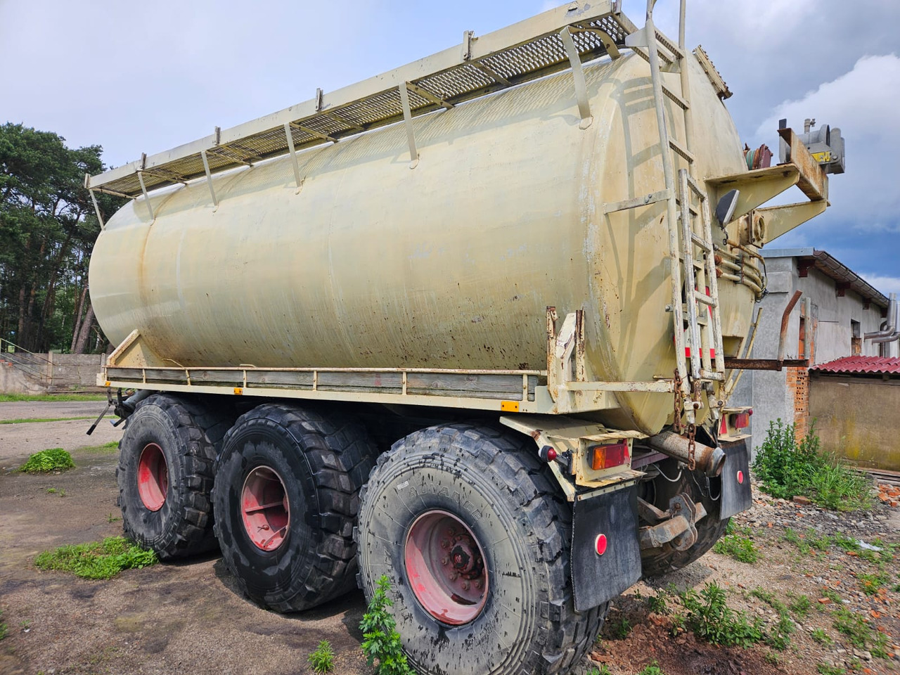 Beczka asenizacyjna Tridem 21000 - Slurry tanker: picture 2 Beczka asenizacyjna Tridem 21000 - Slurry tanker: picture 2