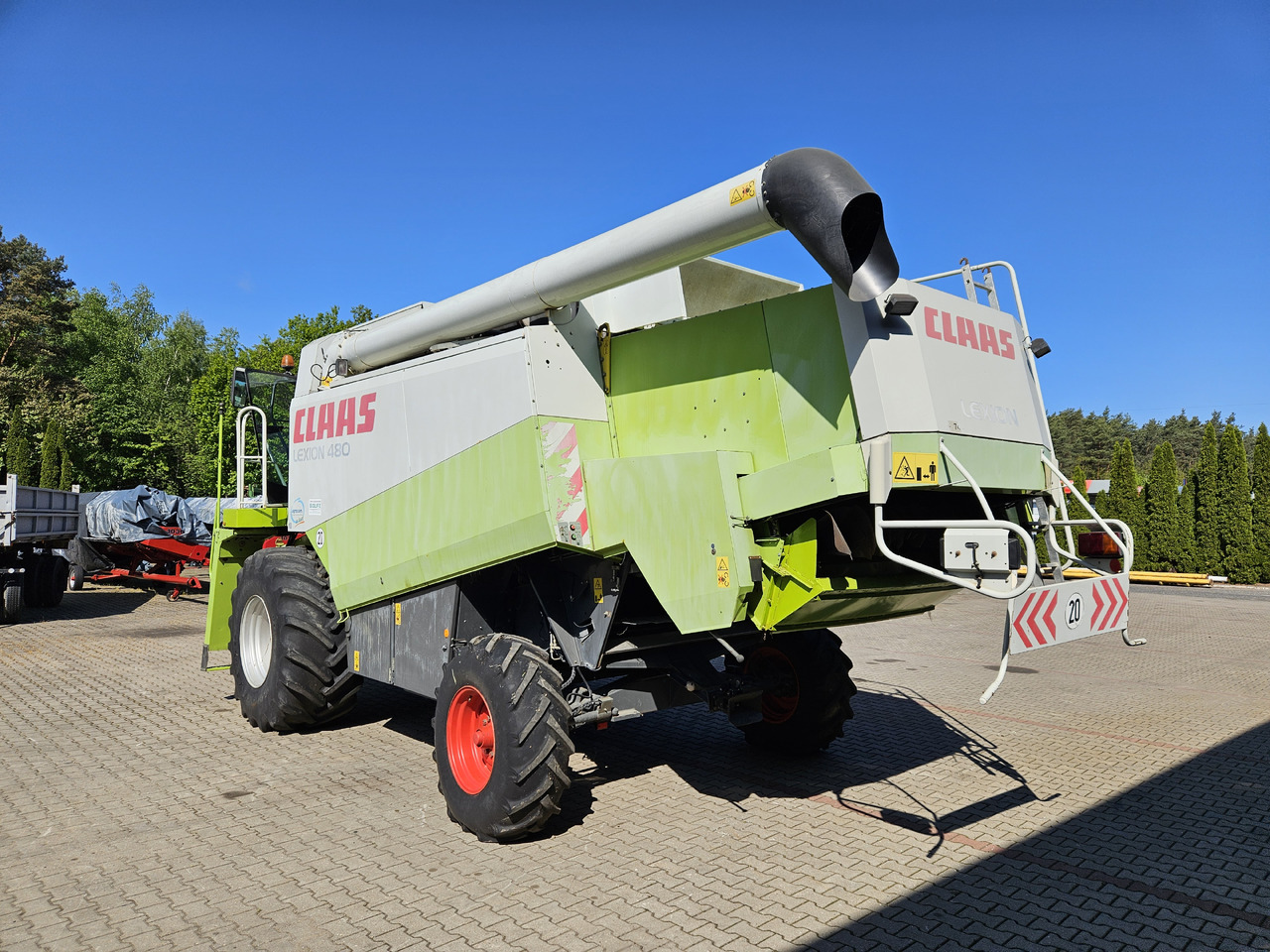 Claas Lexion 480 - Combine harvester: picture 4 Claas Lexion 480 - Combine harvester: picture 4